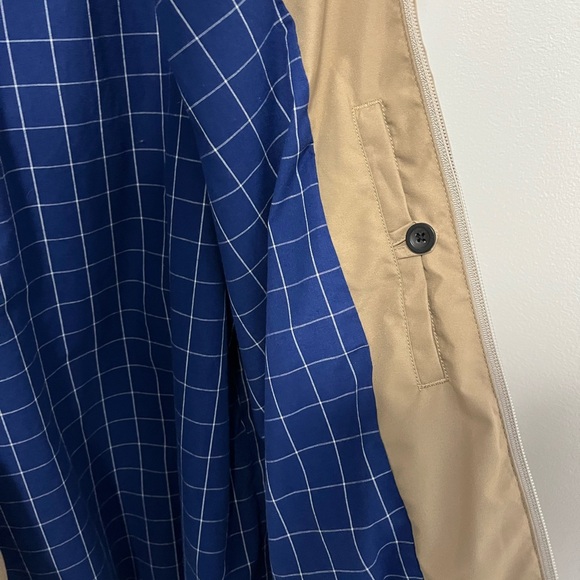 Chap’s Gentleman’s Jacket
Beige, with blue inside
In good condition - Picture 5 of 7